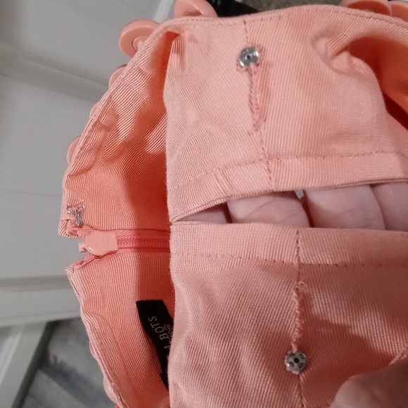 💎Talbots💎 - Peach Oversized Pearl Button Neck Sleeveless Sheath Dress - Picture 7 of 13